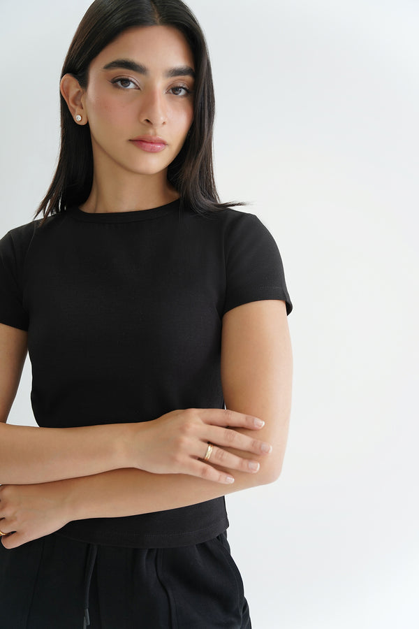 Baby Tee in Black