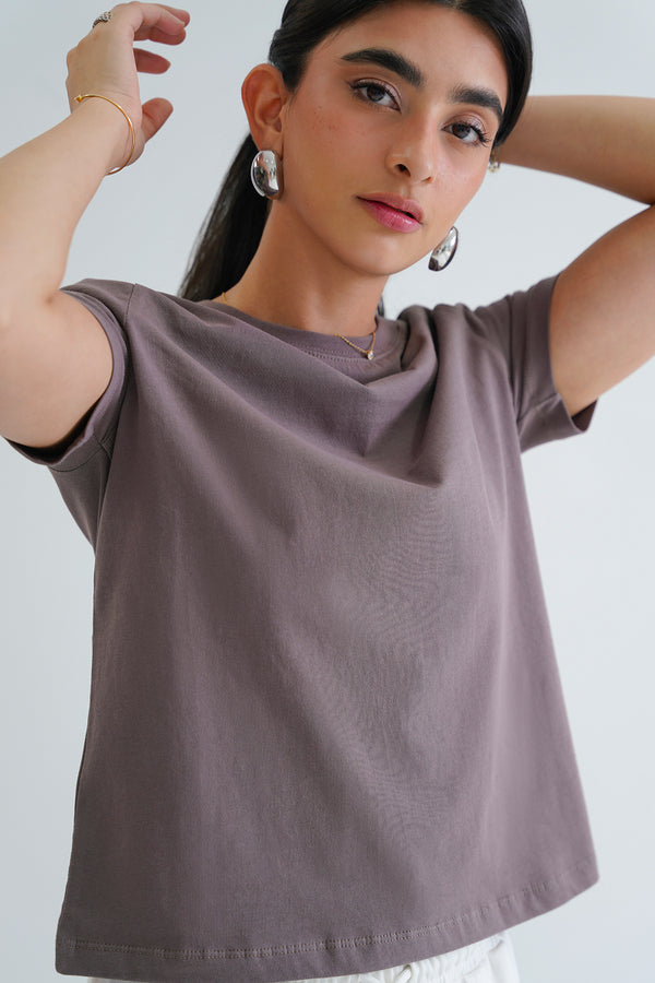 Classic Tee in Smoke