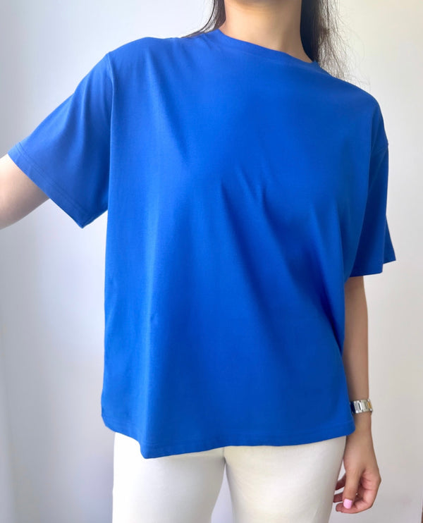 The Boyfriend Tee In Cobalt Blue
