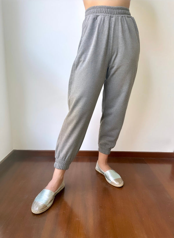 The Relaxed Jogger In Grey Melange